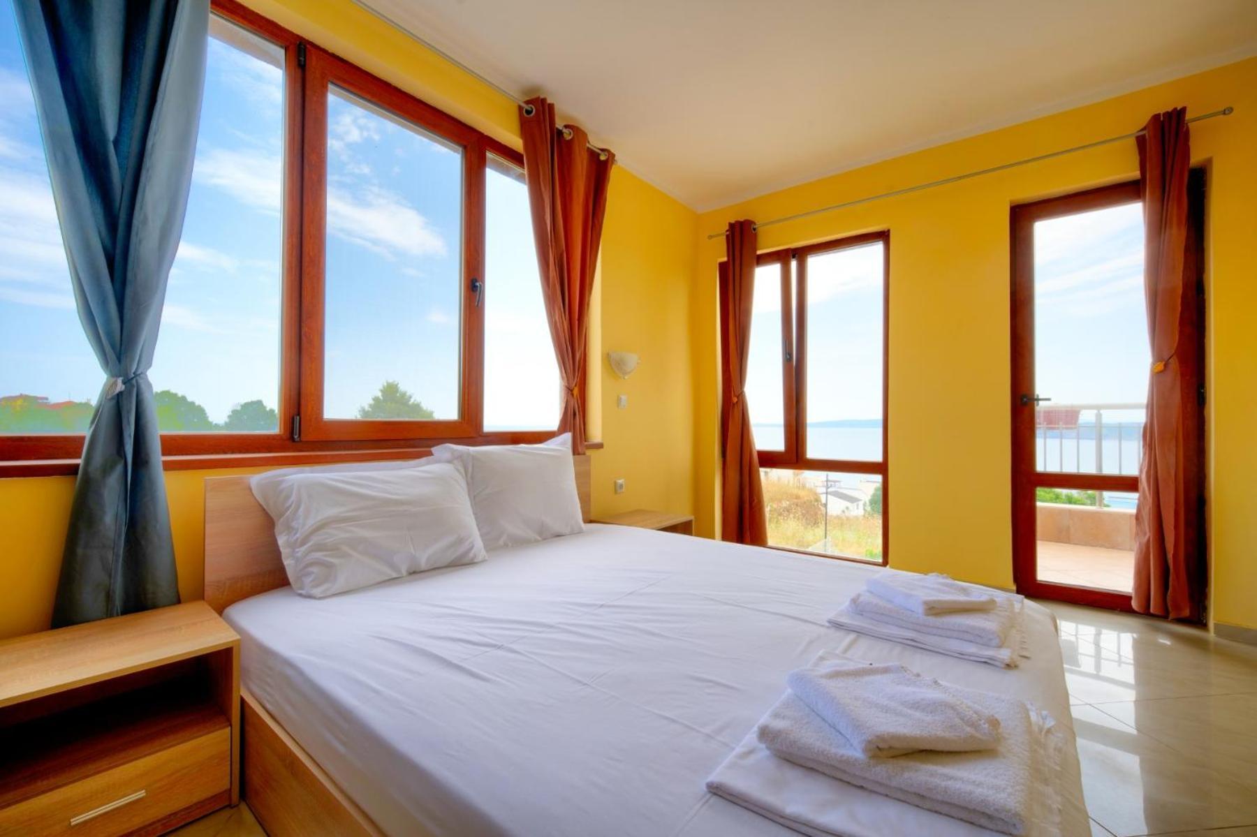 Stefaniya Apartments Sozopol Ngoại thất bức ảnh